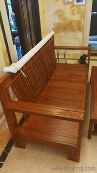 嶸輝紅木家具保養(yǎng)與古家具維護(hù)指南——三水區(qū)專業(yè)家具安裝維修服務(wù)